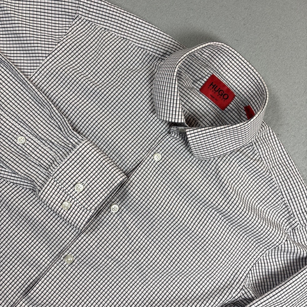 Plaid HUGO‎ BOSS sharp fit ,long sleeve checkered 15 32/33